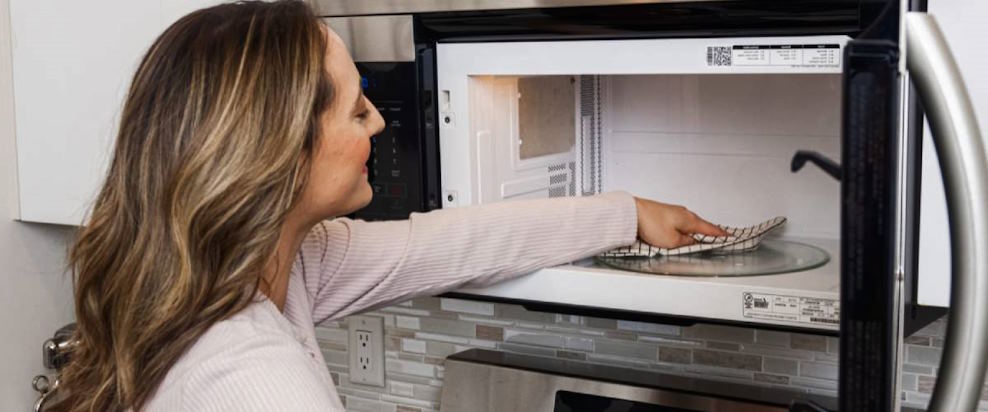 microwave cleaning